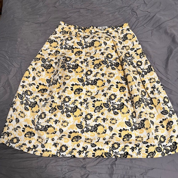 Wore only a couple times, in great condition. Just doesn’t fit anymore. - Picture 1 of 3